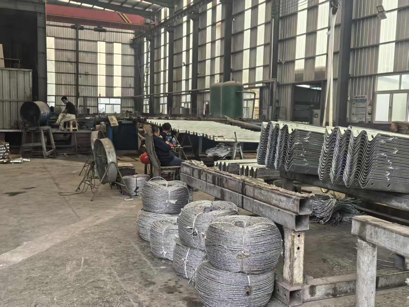 黄山市波形护栏立柱三波波形护栏 - 排名